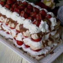 Strawberry-Chocolate Pavlova